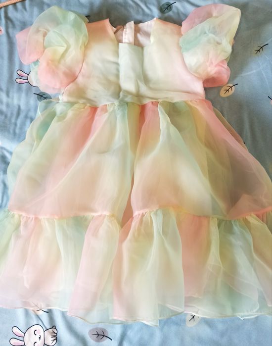 Платье супер нарядное!