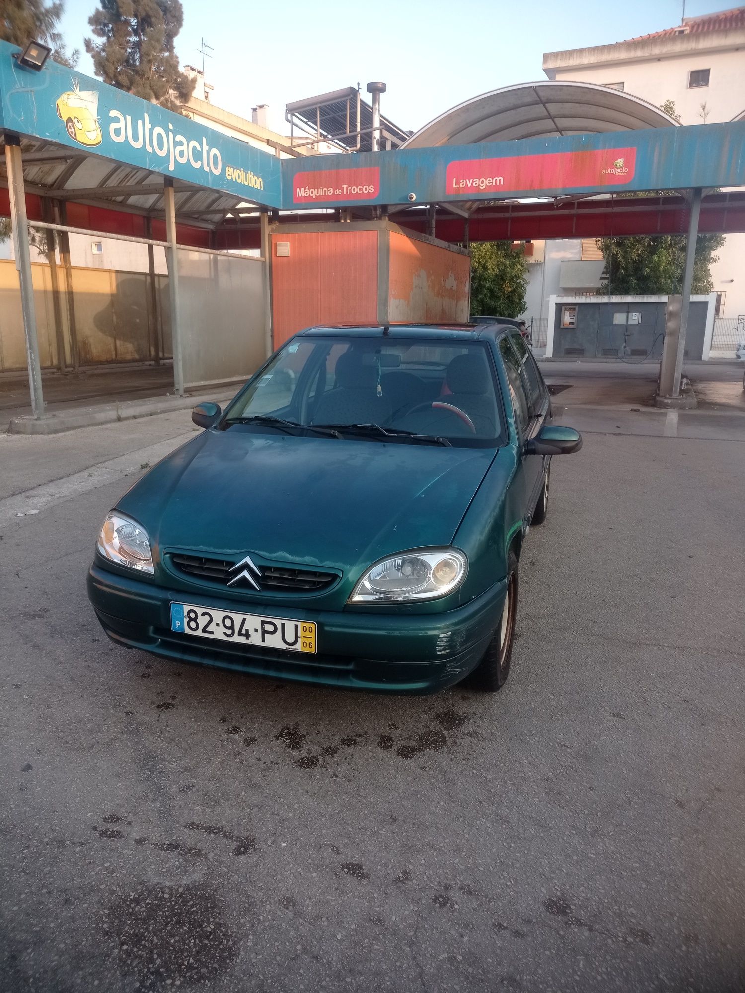 Carro Citroën Saxo