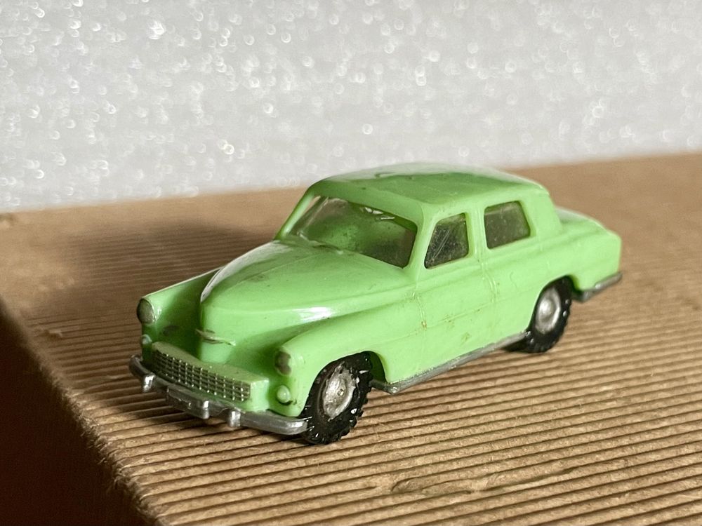 Fso Warszawa 223 model ZP Ruch