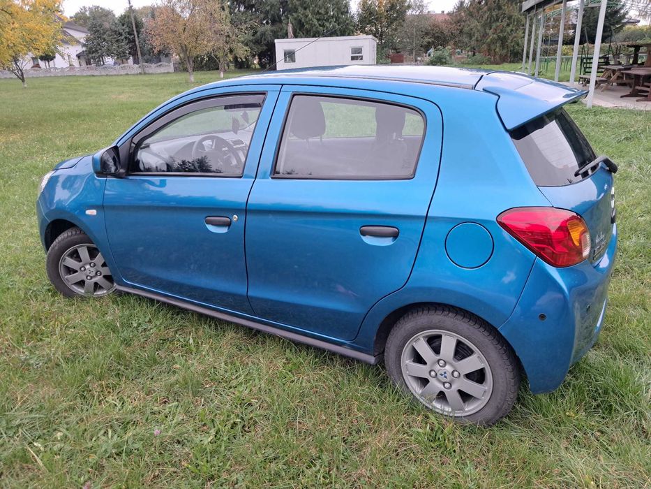 Mitsubishi Space Star, rok 2013, niski przebieg, stan bardzo dobry