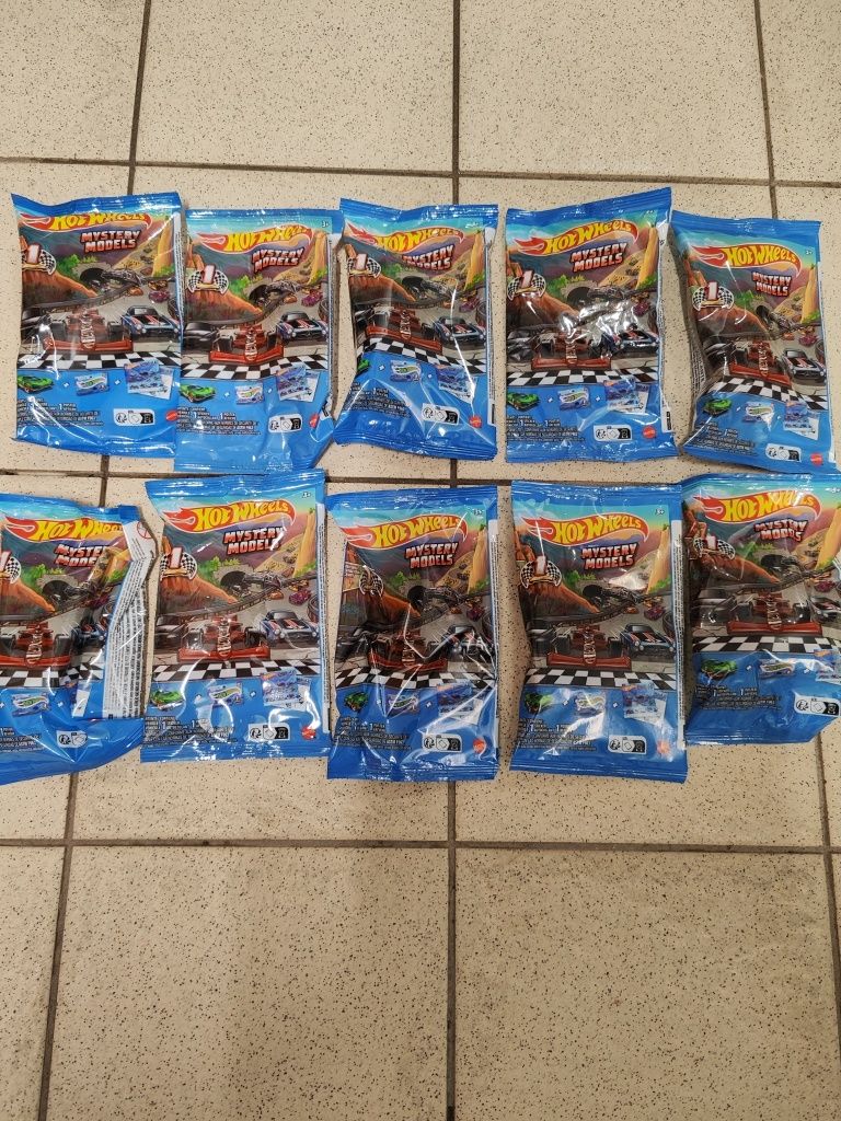 Hot Wheels Mystery Models Completo