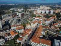 Oportunidade Única – Dois Prédios Comerciais E Habitacionais  Em Celas