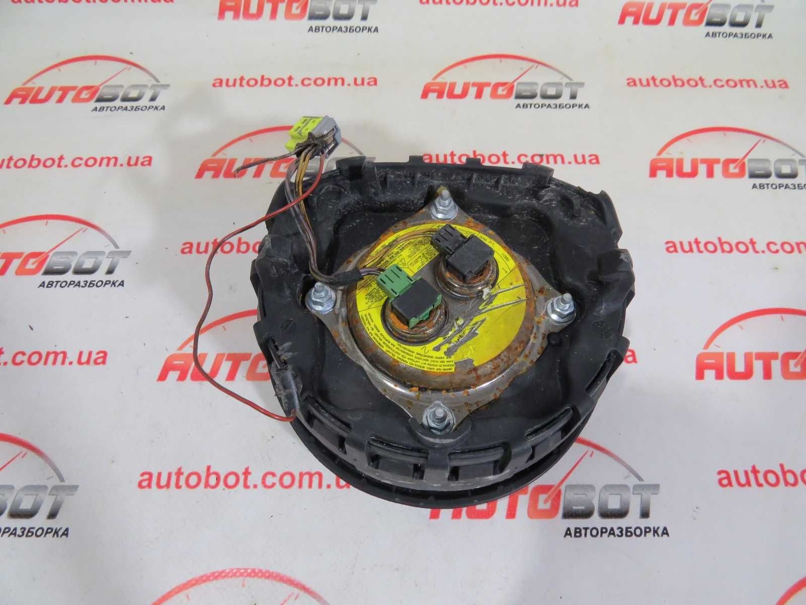 Подушка безопасности водителя Airbag BMW 1 E81 E87, 3 E90 E91 E92 E93