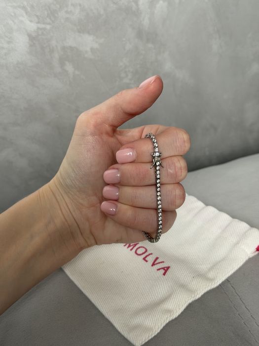 Елегантний тенісний браслет від укр. бренду Molva