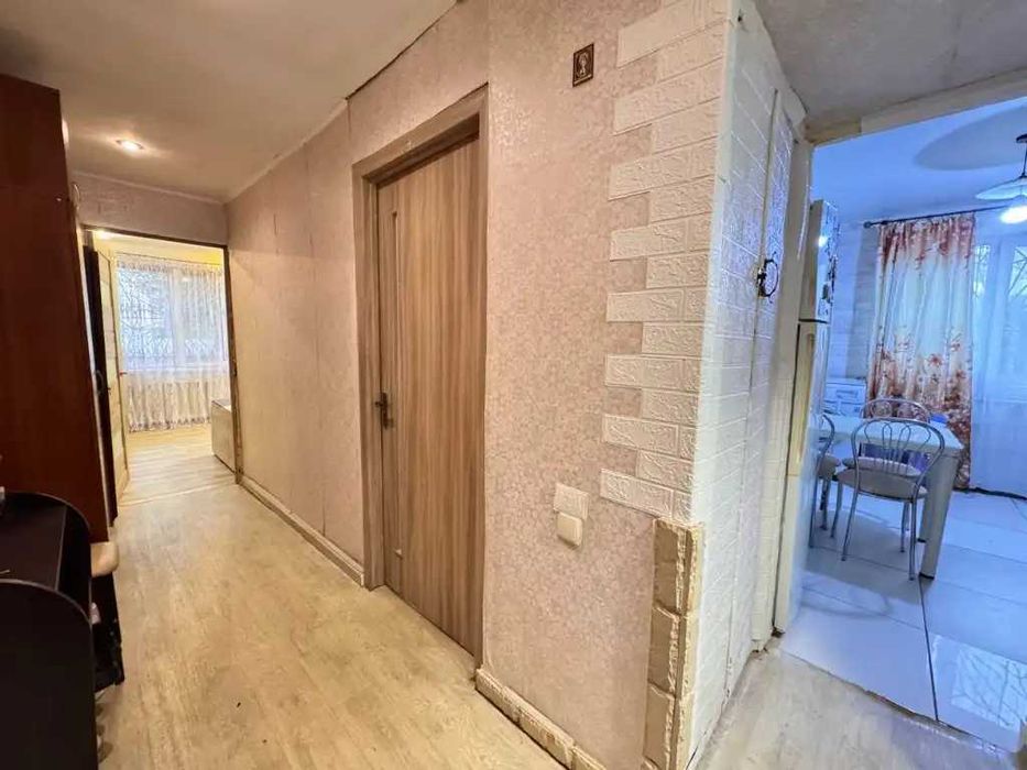 Продам трехкомнатную квартиру, Образцова, Калиновая, Софьи Ковалевской