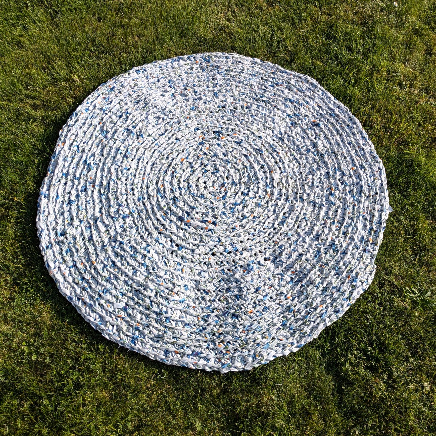 Dywan szydełkowy handmade 110 cm nowy
