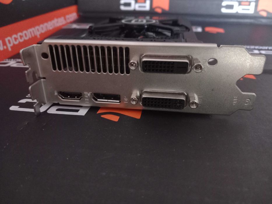 Placa gráfica Gainward GeForce GTX 660 Avariada