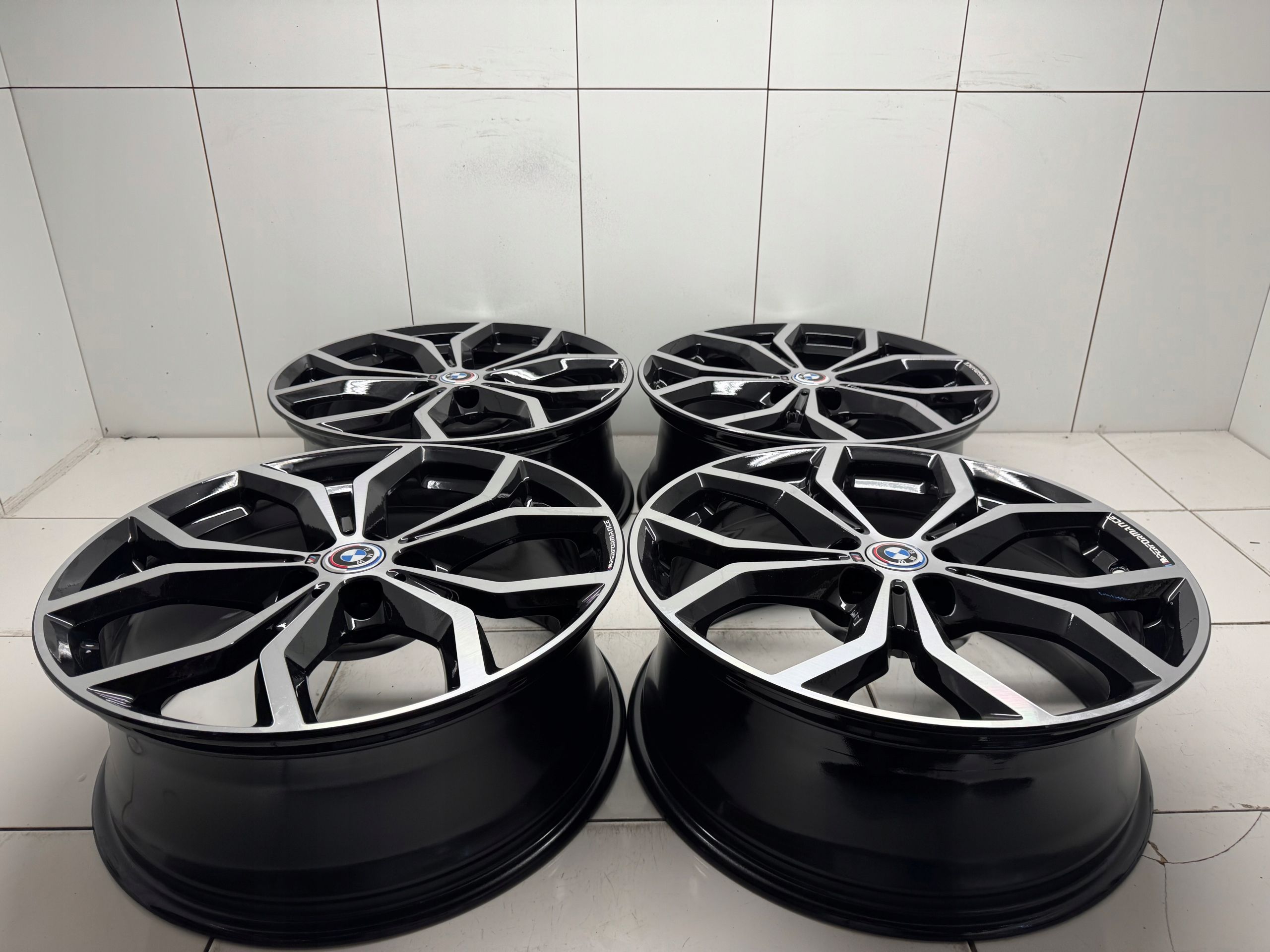 Felgi 19 BMW m Performance X3 X4 G01 X4 G02 7.5" x 19" 5x112 et 32