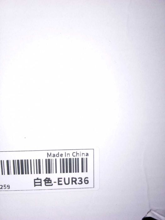 Botas de atacadores cano baixo