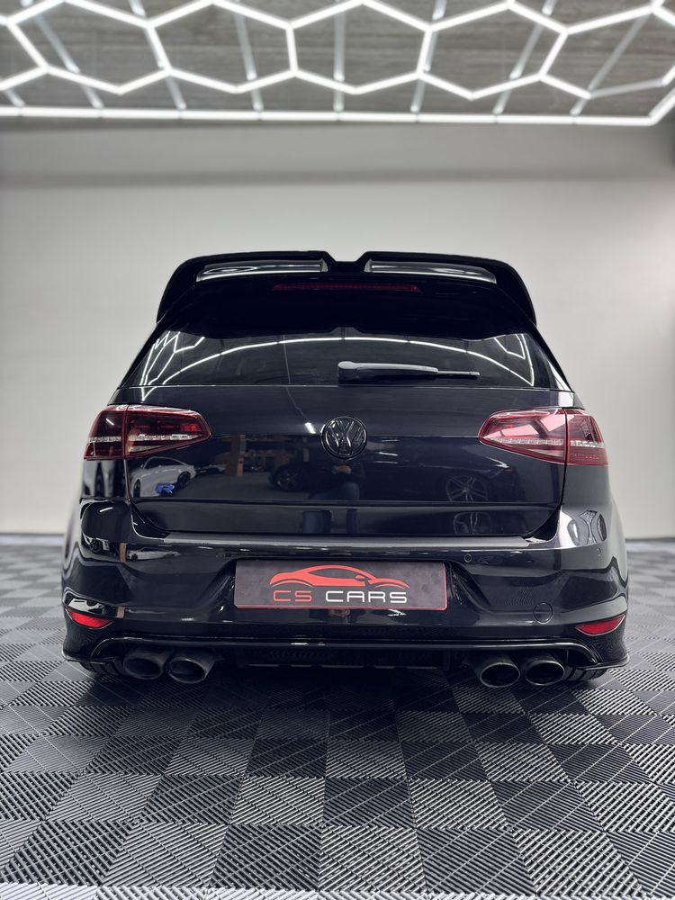 VOLKSWAGEN GOLF 7 R DSG 4-MOTION