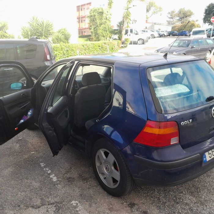 Carro Volkswagen Golf