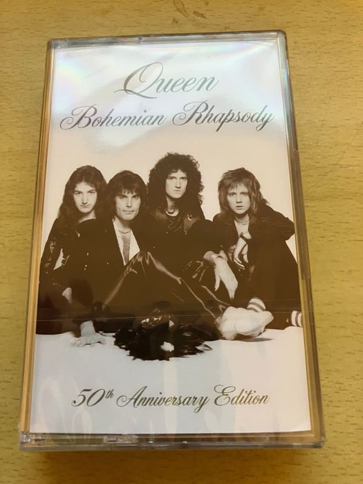 Queen - Bohemian Rhapsody / I’m In Love With My Car - Cassete k7