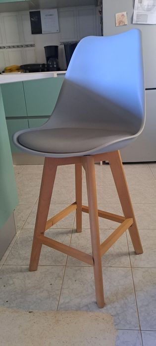 Cadeiras altas cinza Sklum