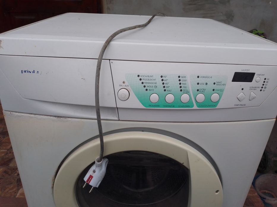 Продам Пральну машинку автомат Privileg