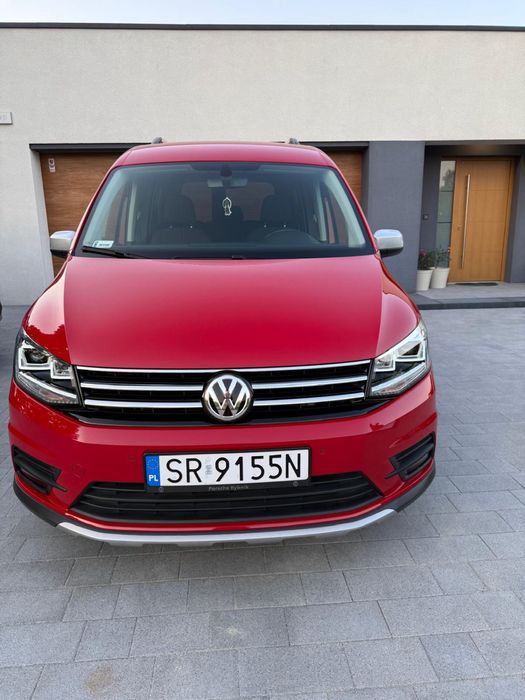 VW Caddy alltrack benzyna 42000 km faktura vat