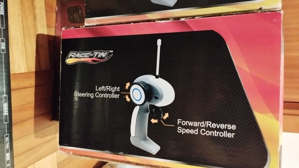 Race-Tin - carros telecomandados