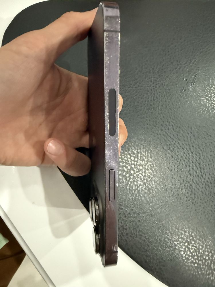 Продам Iphone 14 pro max 128 e-sim