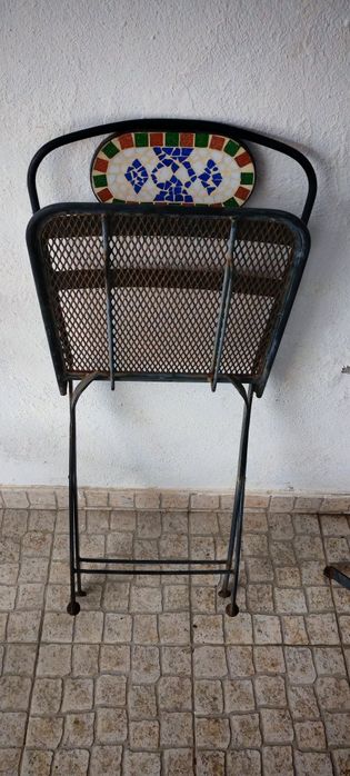 3 Cadeiras em ferro dobráveis
