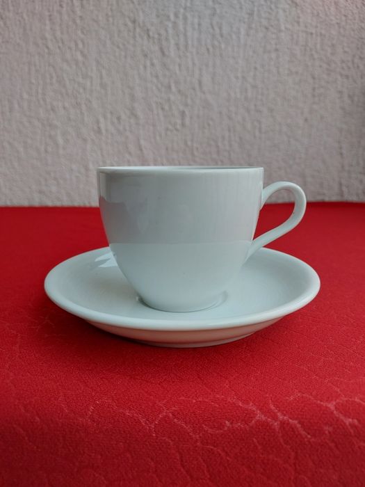 Nowa filiżanka z podstawkiem porcelana- 200 ml InPost