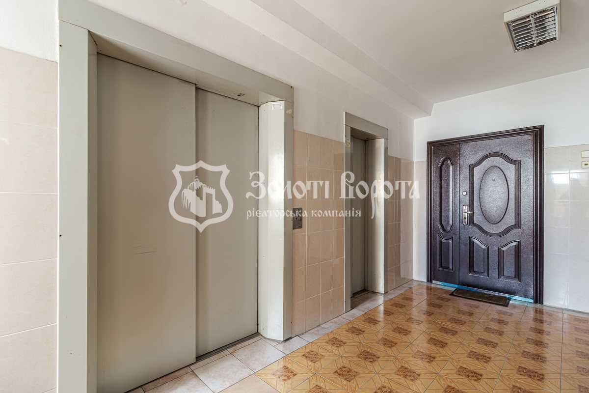 Квартира, 3к. Євроремонт. Лук'яненка, 15г, метро «Мінська», Оболонь