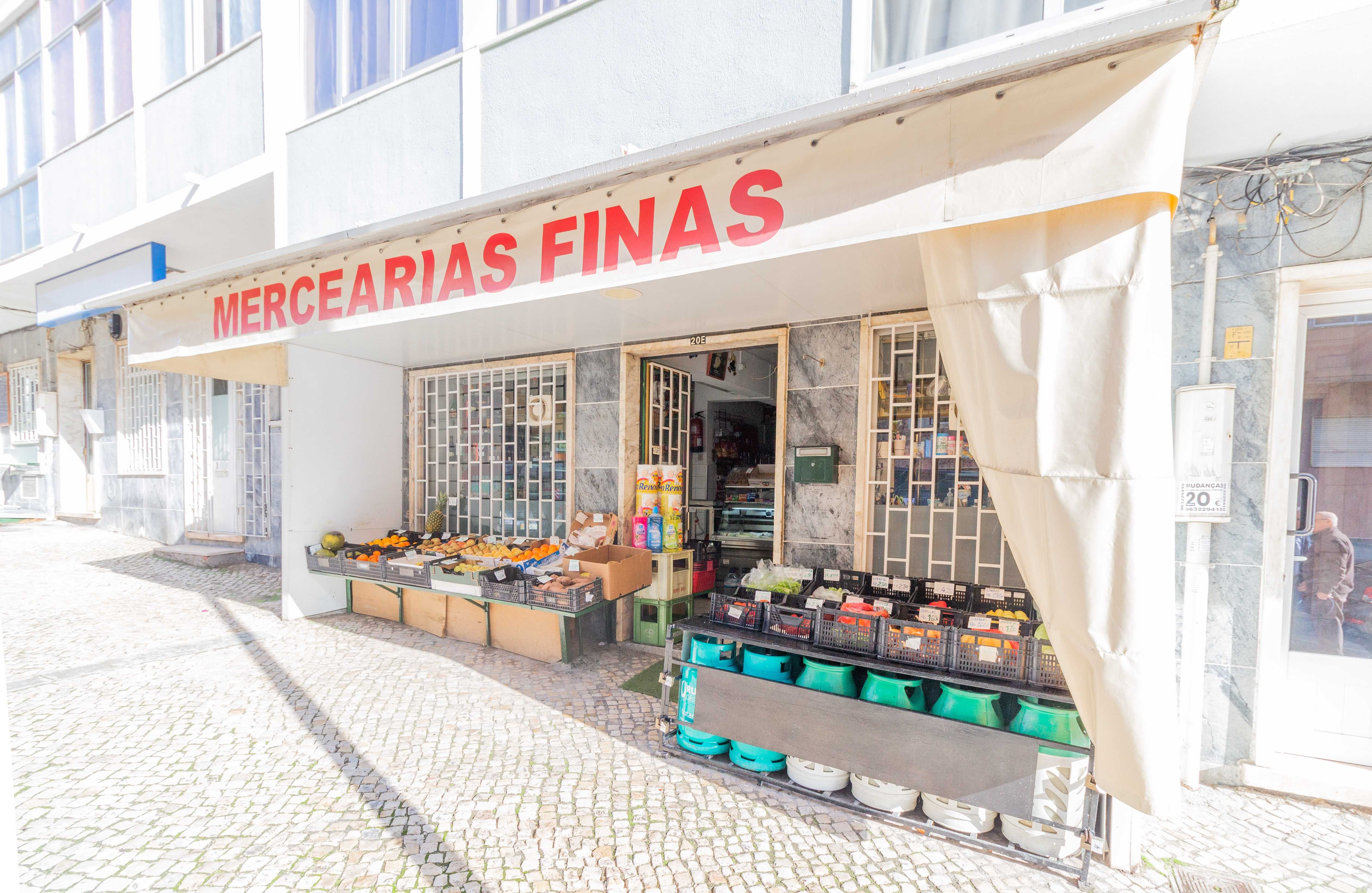 Minimercado venda /Trespasse no Cacém