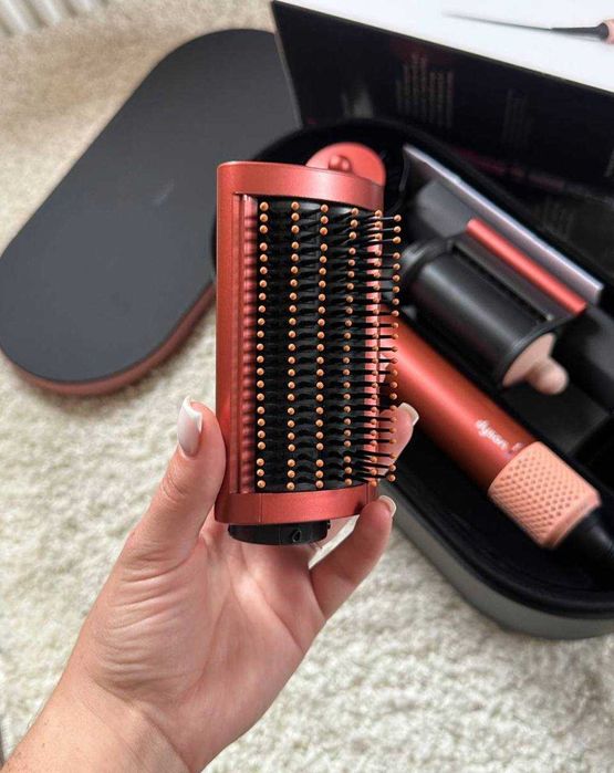 Надзвичайно якісний Dyson HS08 Straight & Wavy strawberry bronze