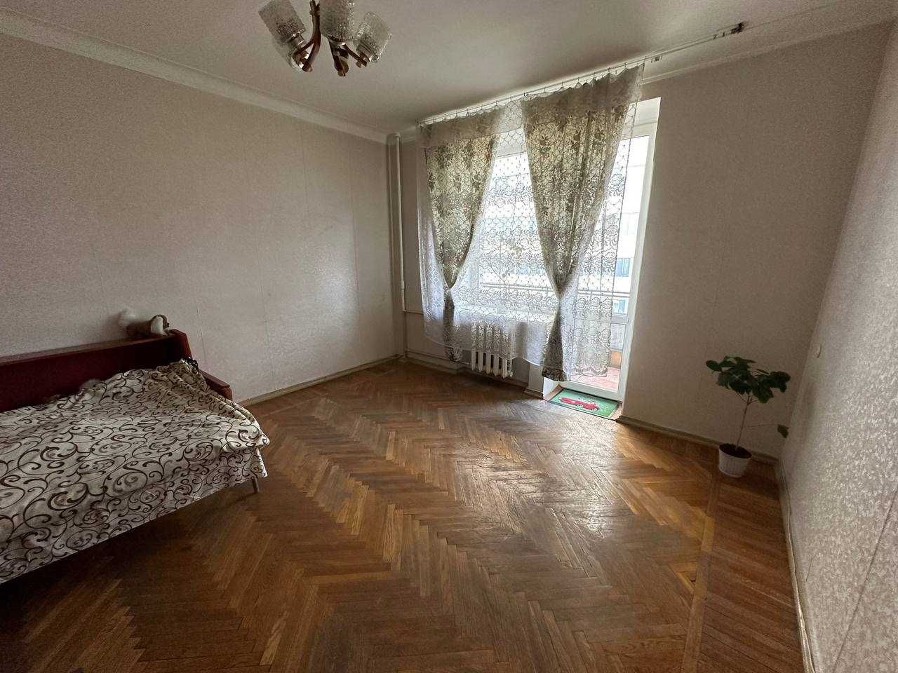 Продам Центр 3 ком квартира Дзержинского Вернадского 33 105 м2