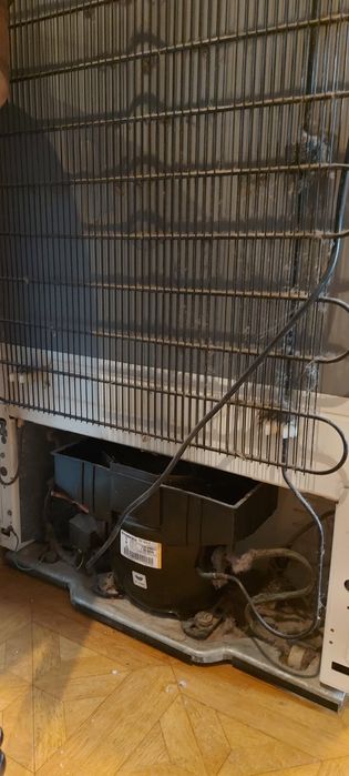 Холодник Whirlpool