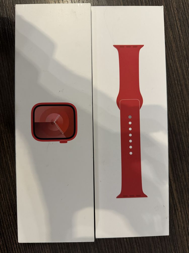 Apple Watch S9 41 mm Red Al Red Sport Band S/M CEL Poznań Długa 14