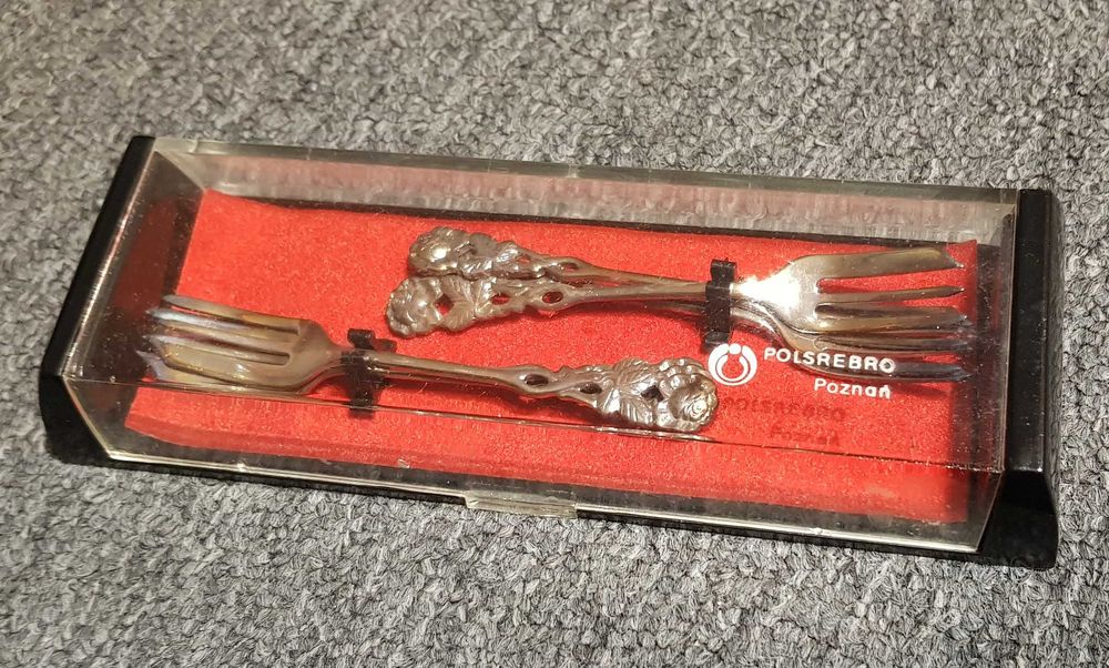 Komplet platerowanych srebrem widelczyków deserowych, POLSREBRO