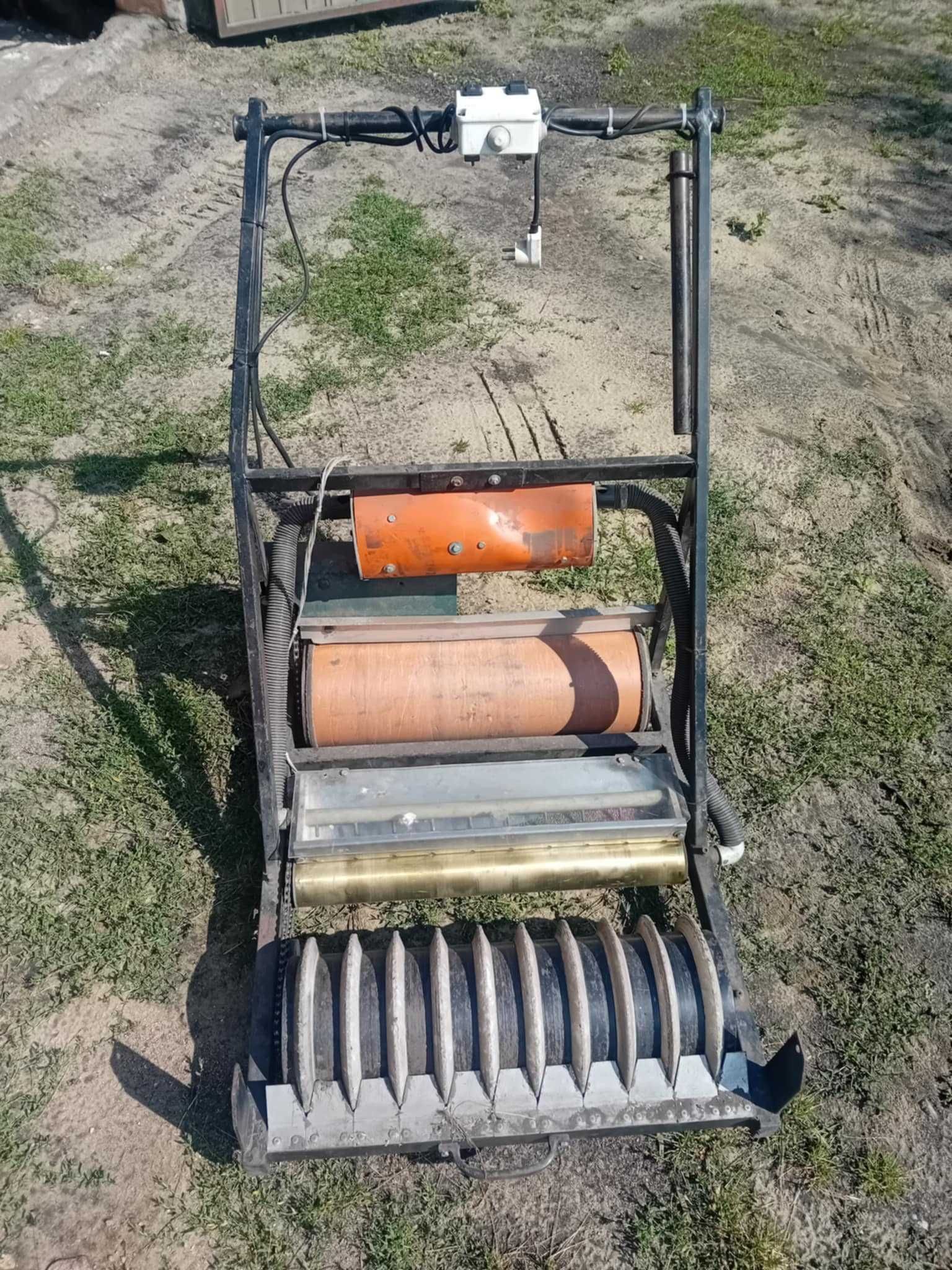 Siewnik rzodkiewki - odkurzacz