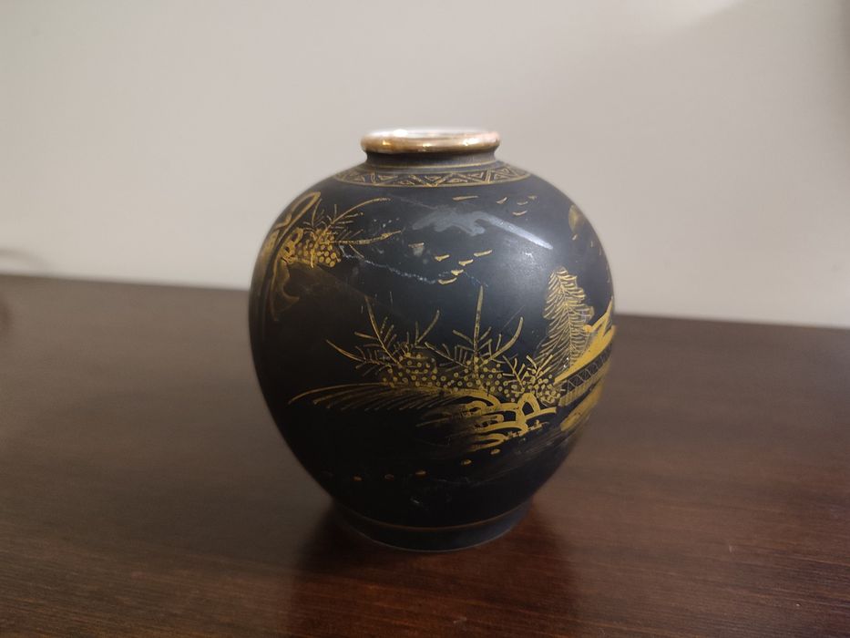 Jarra oriental antiga