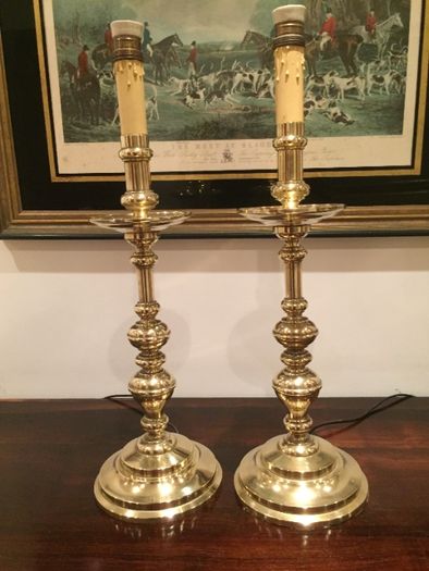 Par de toucheiros em bronze dourado
