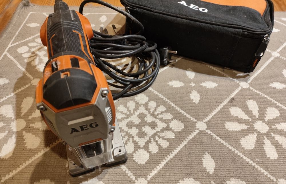 Wyżynarka AEG PST 500 X Warto