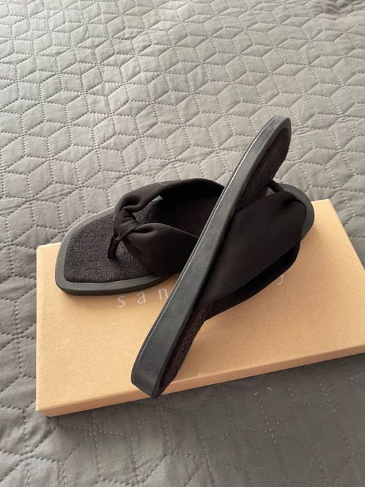 Нові чорні вʼєтнамки Sanctuary