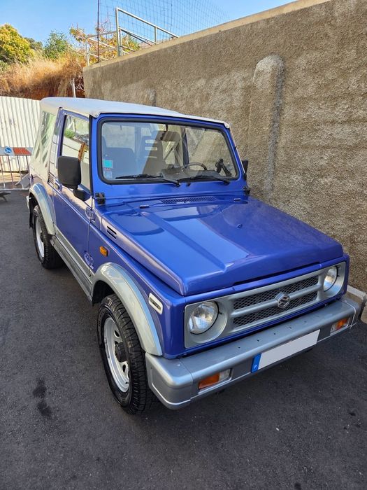 Suzuki Samurai