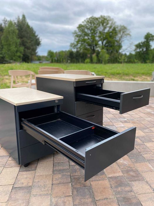 Szafki, Skrzynki narzędziowe warsztatowe Febru. Biurko LOFT Kontenerek