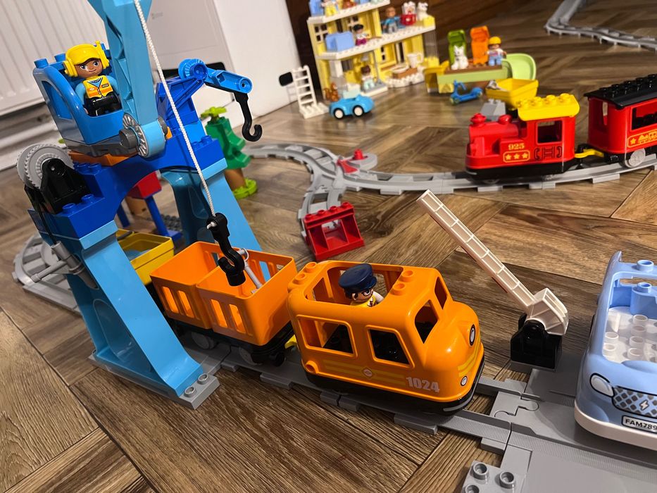 Lego Duplo kolejka i miasteczko