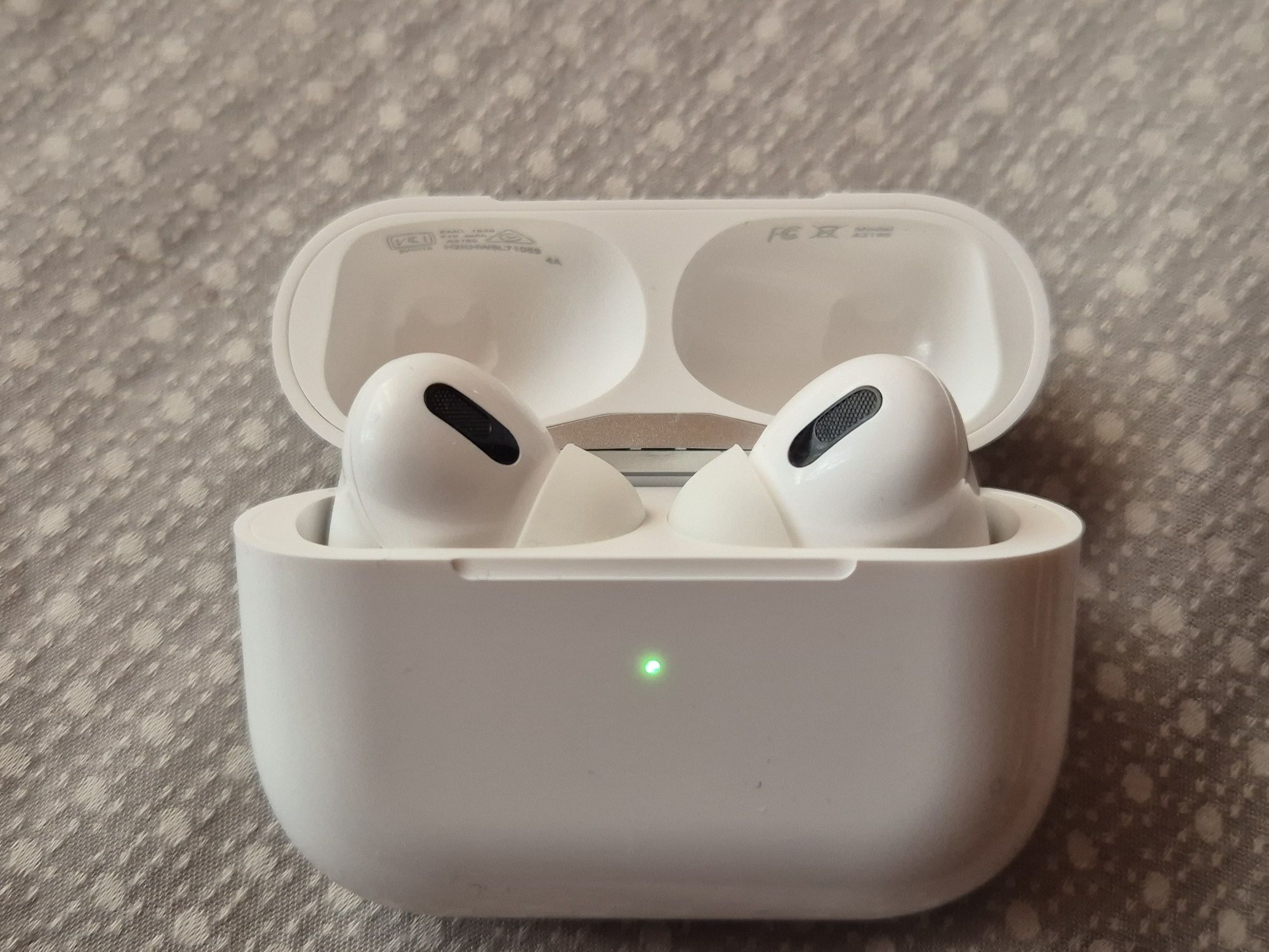 AirPods Pro novos