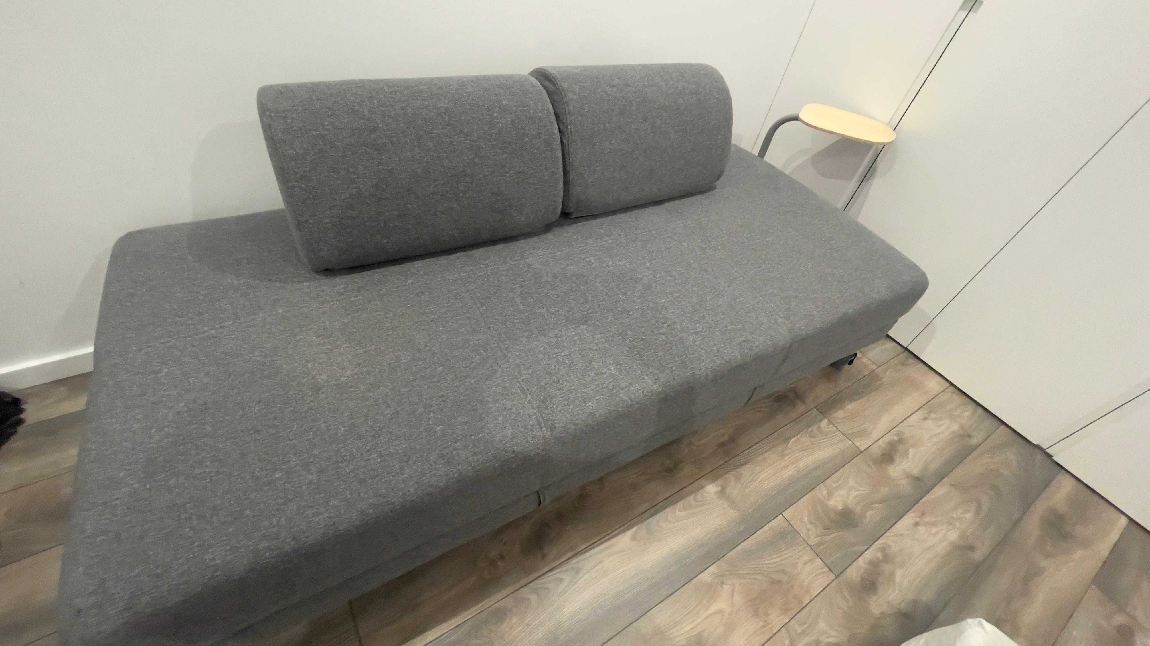 Sofá cama FLOTTEBO com mesa cinza / preto