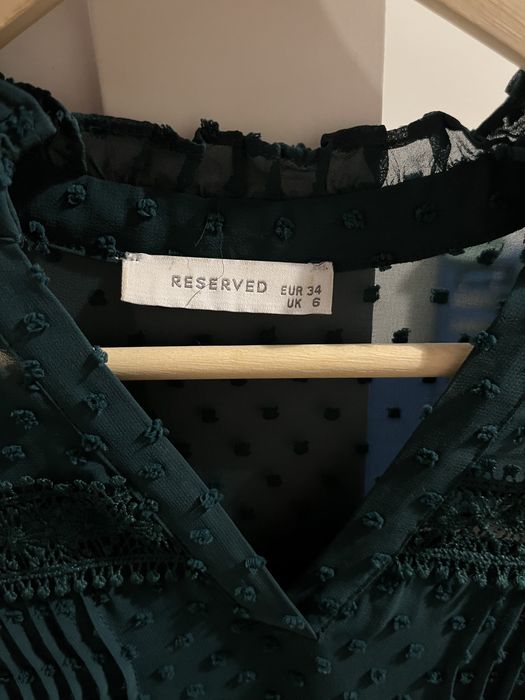 Sukienka Reserved zielona z krótkim rękawem w serek mini