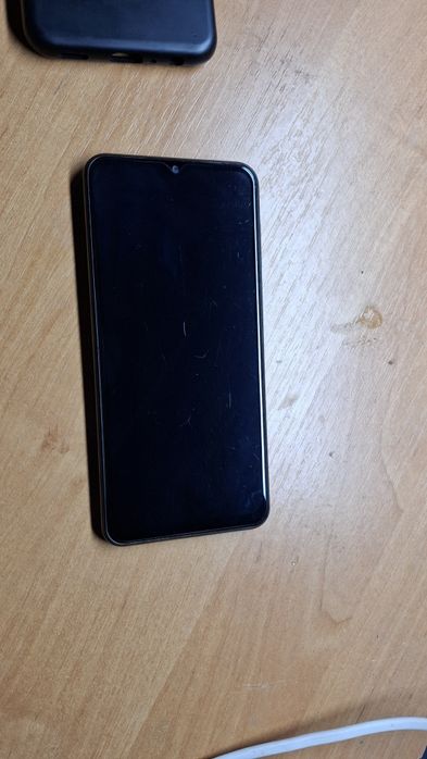 Продам телефон самсунг а23 американець в гарному стані 4000грн