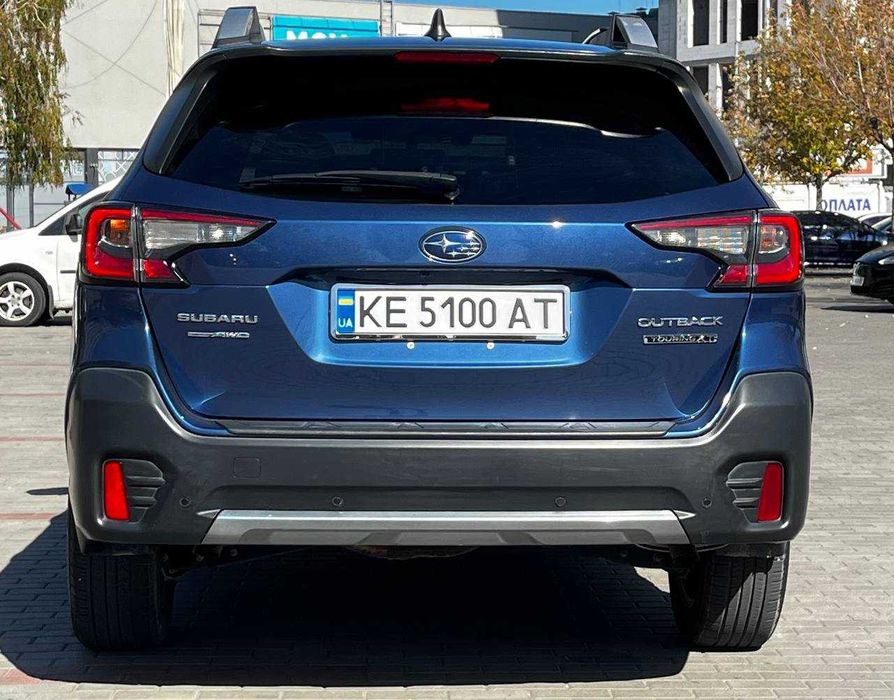 Субару Оутбек 2,4 бензин автомат 2021
