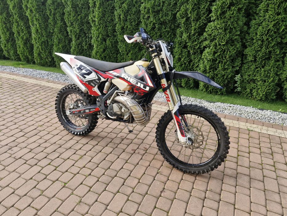 Rieju mr300 2t.            .