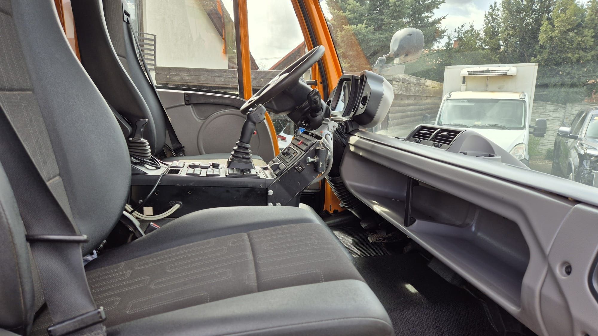 Unimog U423  4x4