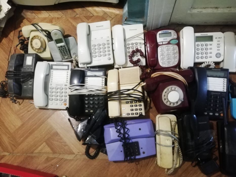 Стаціонарні телефони 30 шт ц за 3