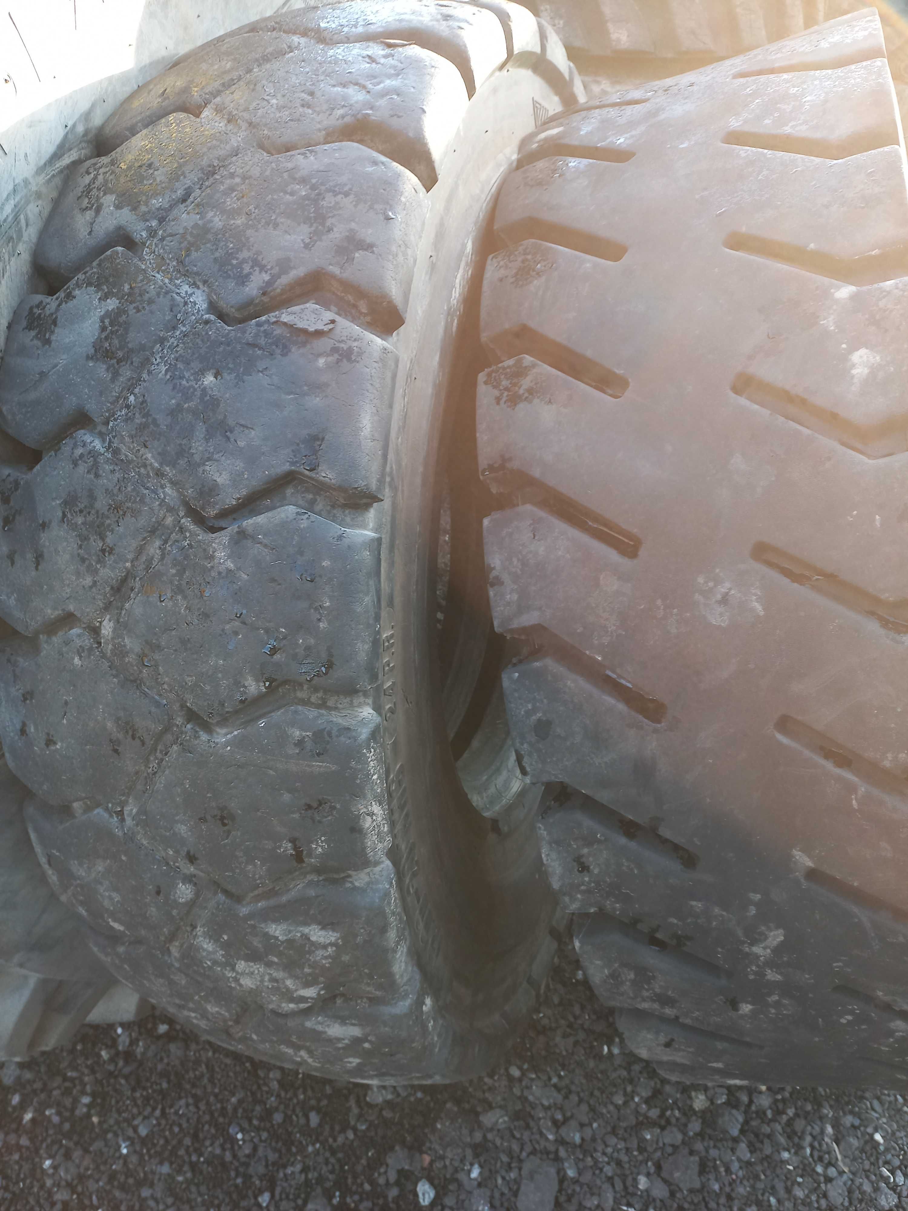12.00-20 12.00r20 Michelin Trelleborg