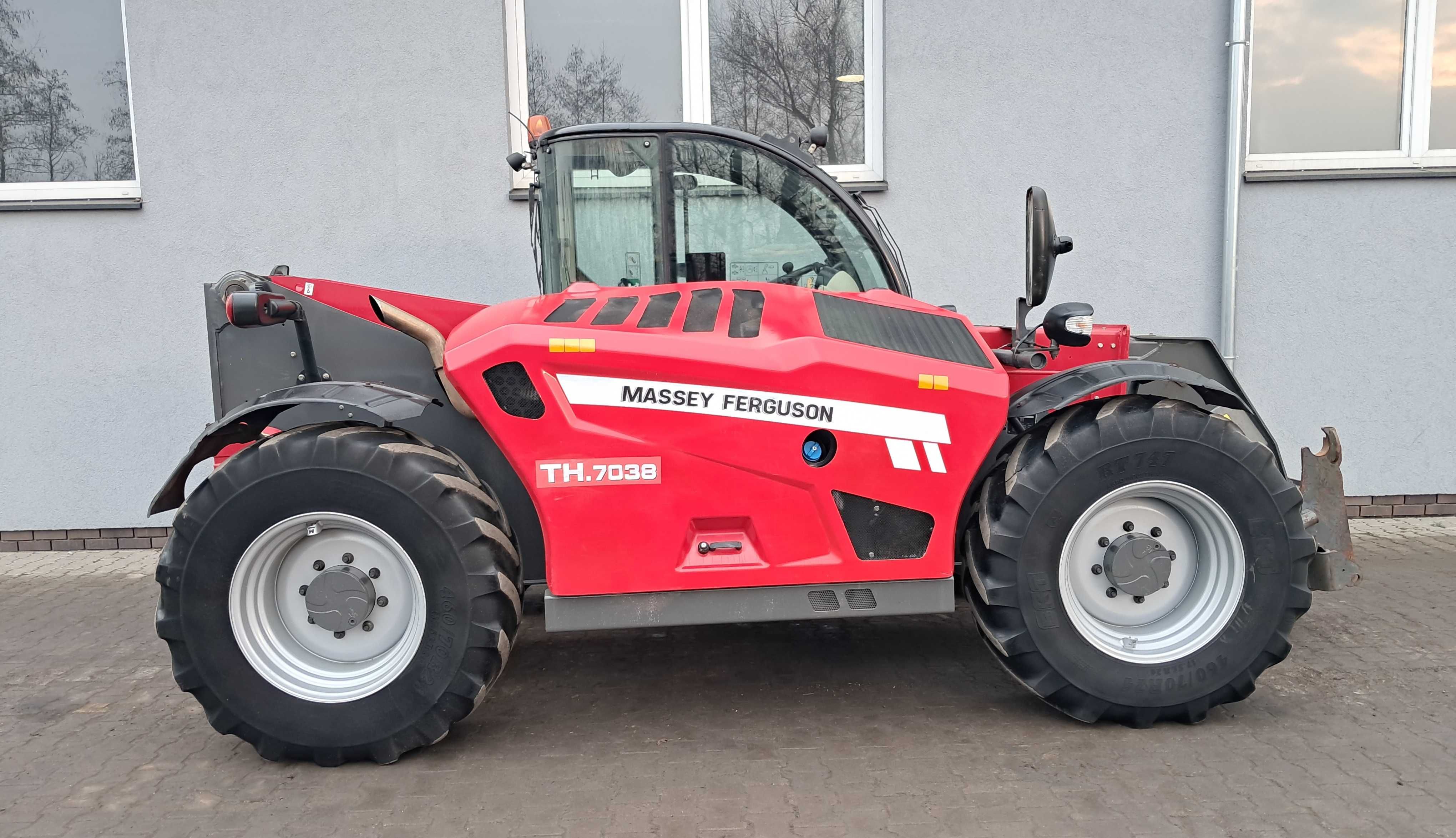 MASSEY FERGUSON TH 7038 Oryginał 2018r Klima 132kM 40km/h 7m 3.8t Full