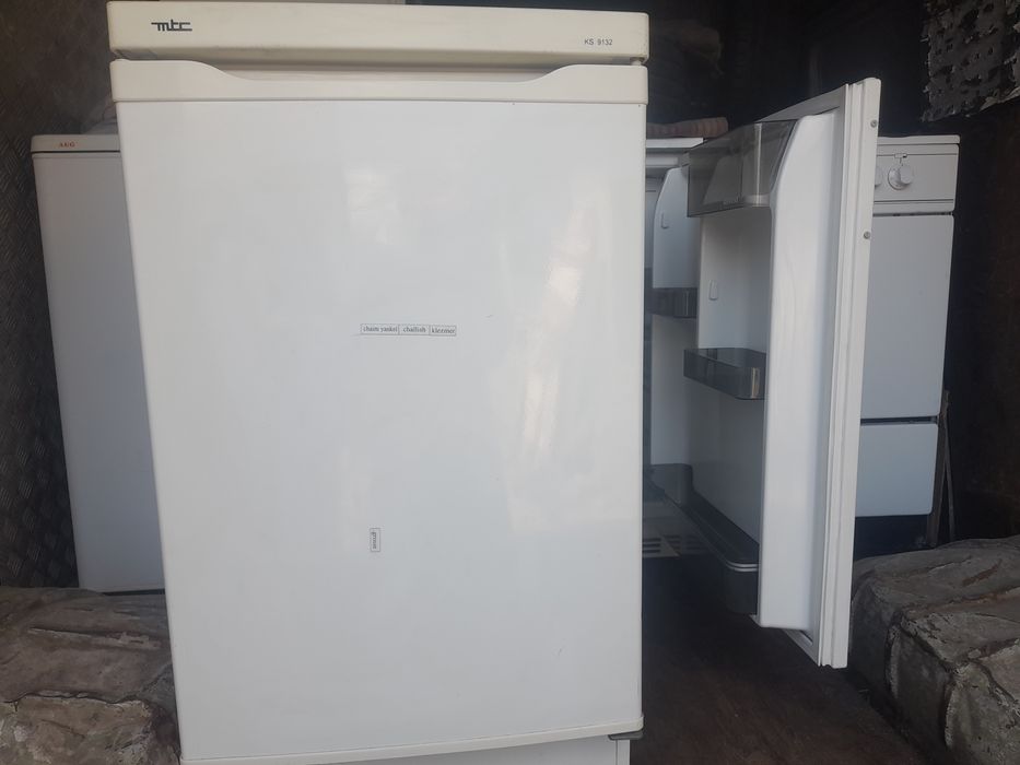 Холодильник б.в. з Європи
