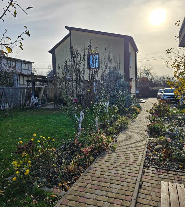 Продам капитальный дом-дачу в г. Подгороднее / Ермолаевка